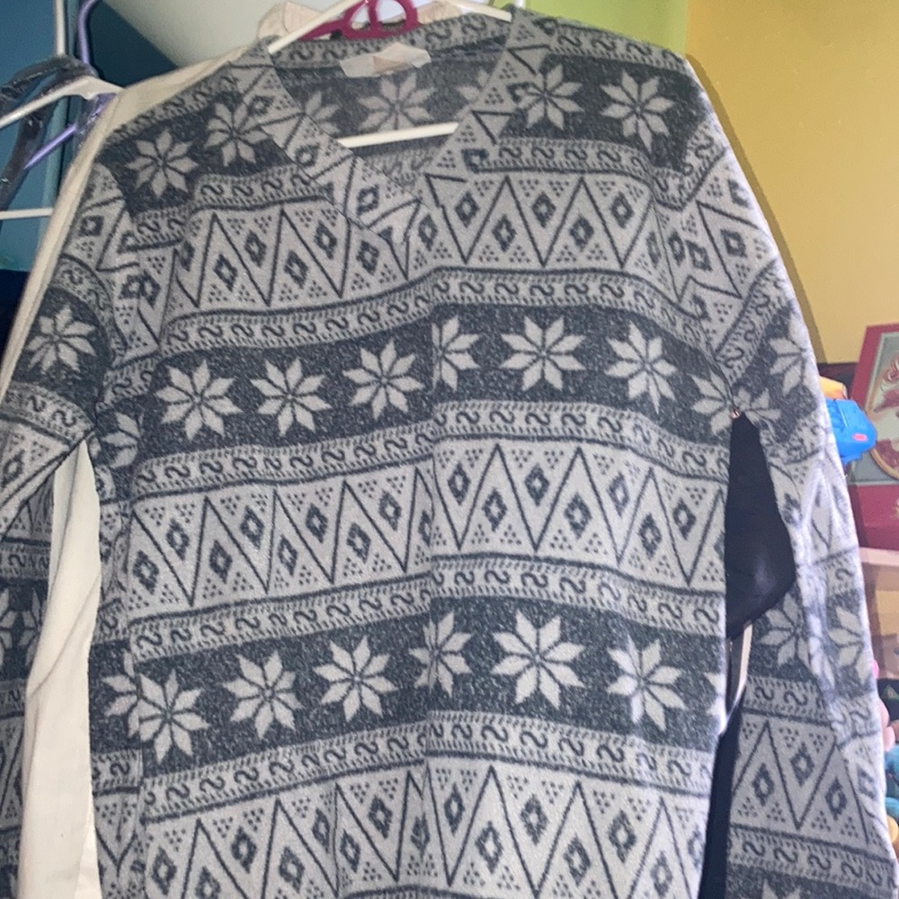Vtg  American Spirit sweater